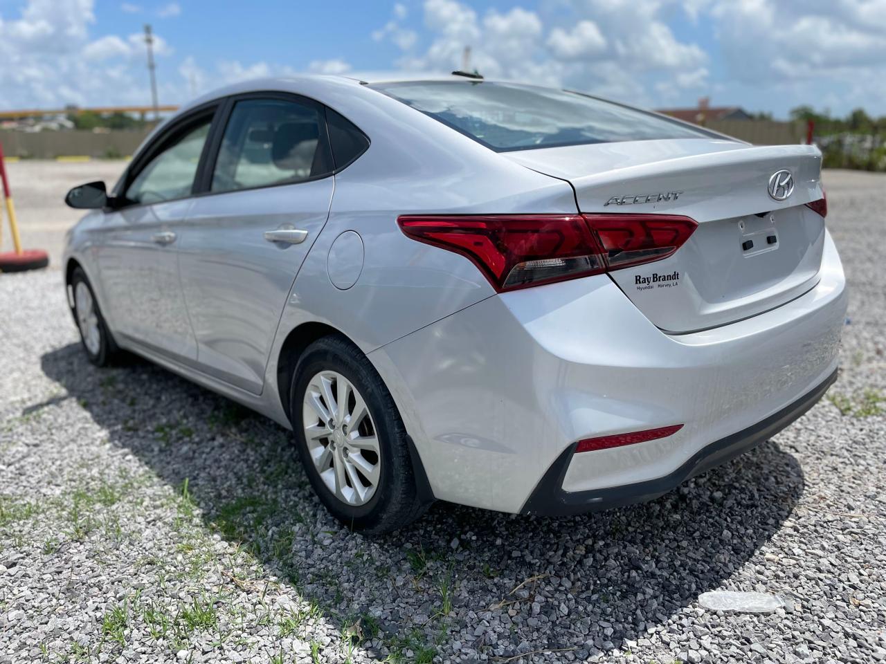 2018 Hyundai Accent Se vin: 3KPC24A36JE028501