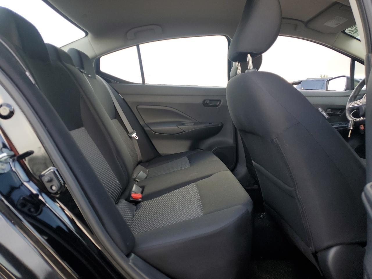 3N1CN8DV8NL868179 2022 Nissan Versa S