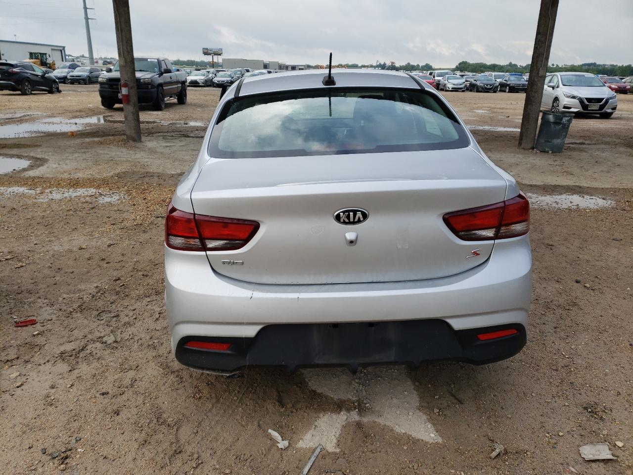 3KPA24AD6LE253990 2020 Kia Rio Lx
