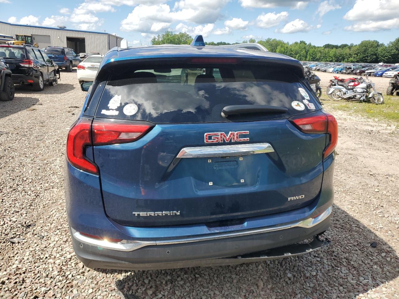 3GKALVEV8LL185892 2020 GMC Terrain Slt