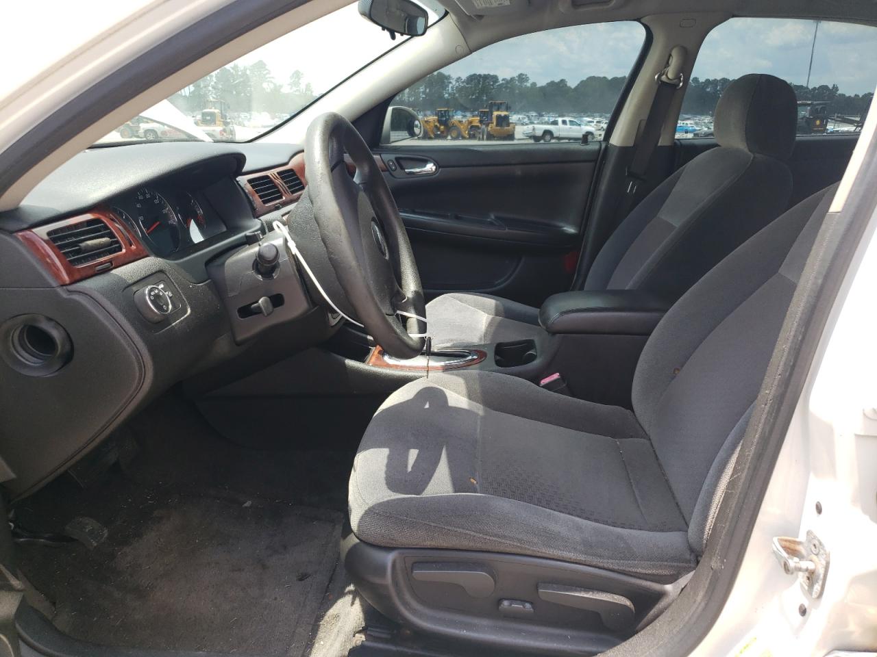 2G1WT55K381228124 2008 Chevrolet Impala Lt