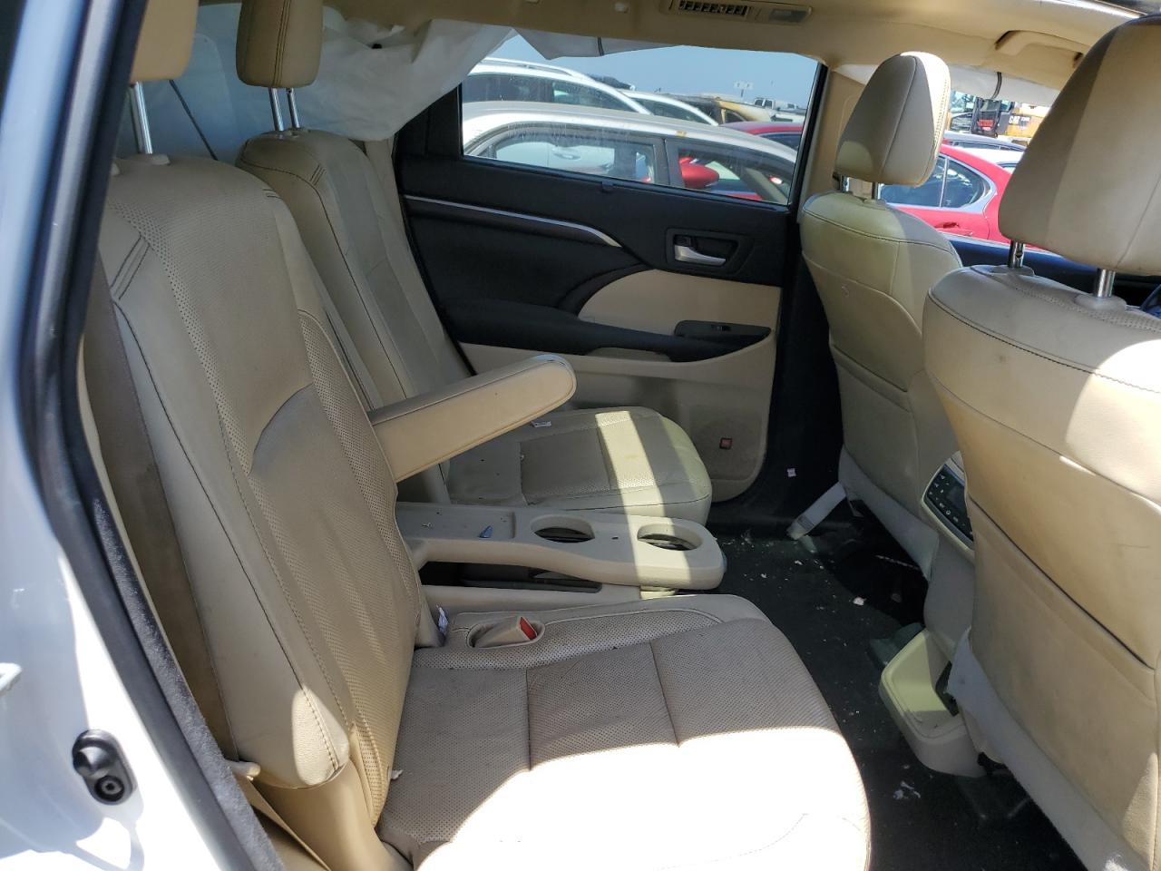 5TDDKRFH3ES058976 2014 Toyota Highlander Limited