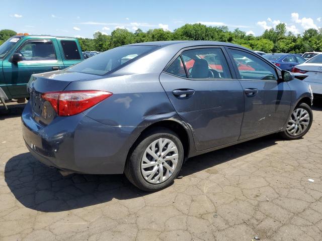 2018 Toyota Corolla L VIN: 5YFBURHE7JP753565 Lot: 57111494