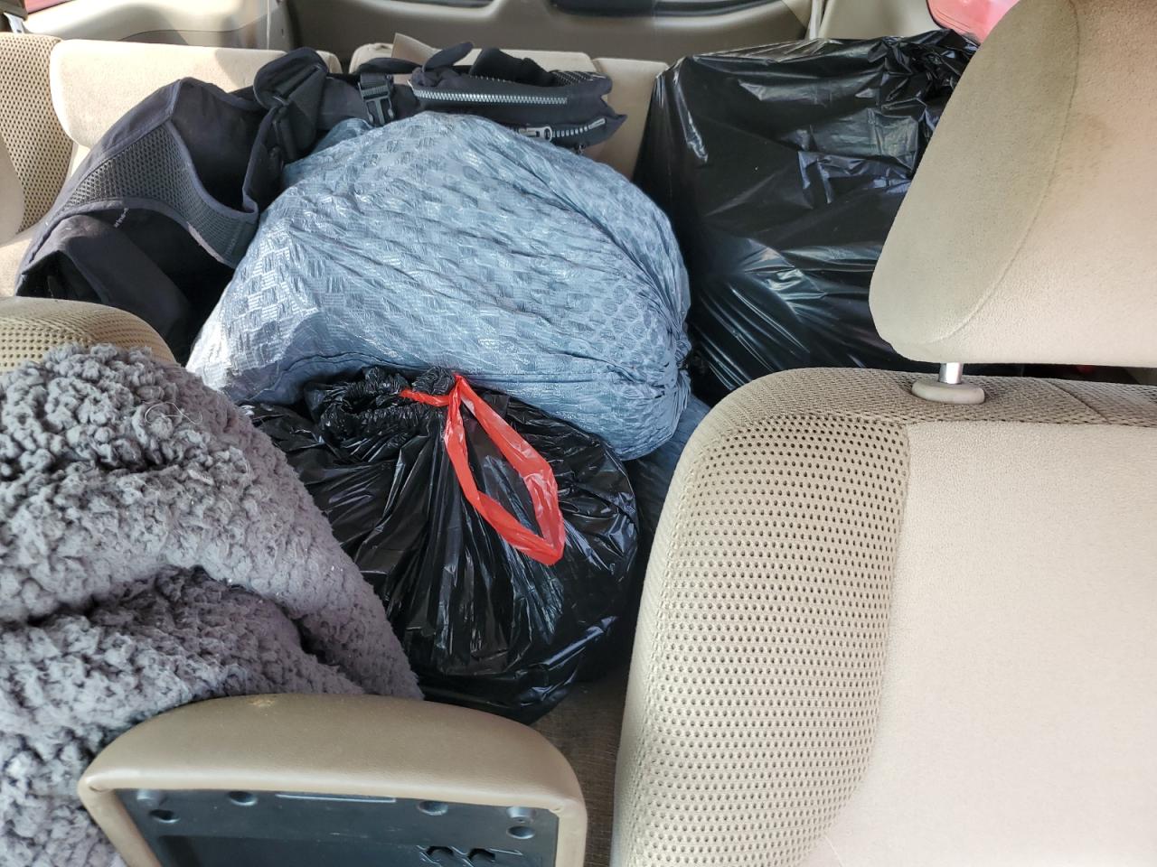 5N1AR18U26C605874 2006 Nissan Pathfinder Le