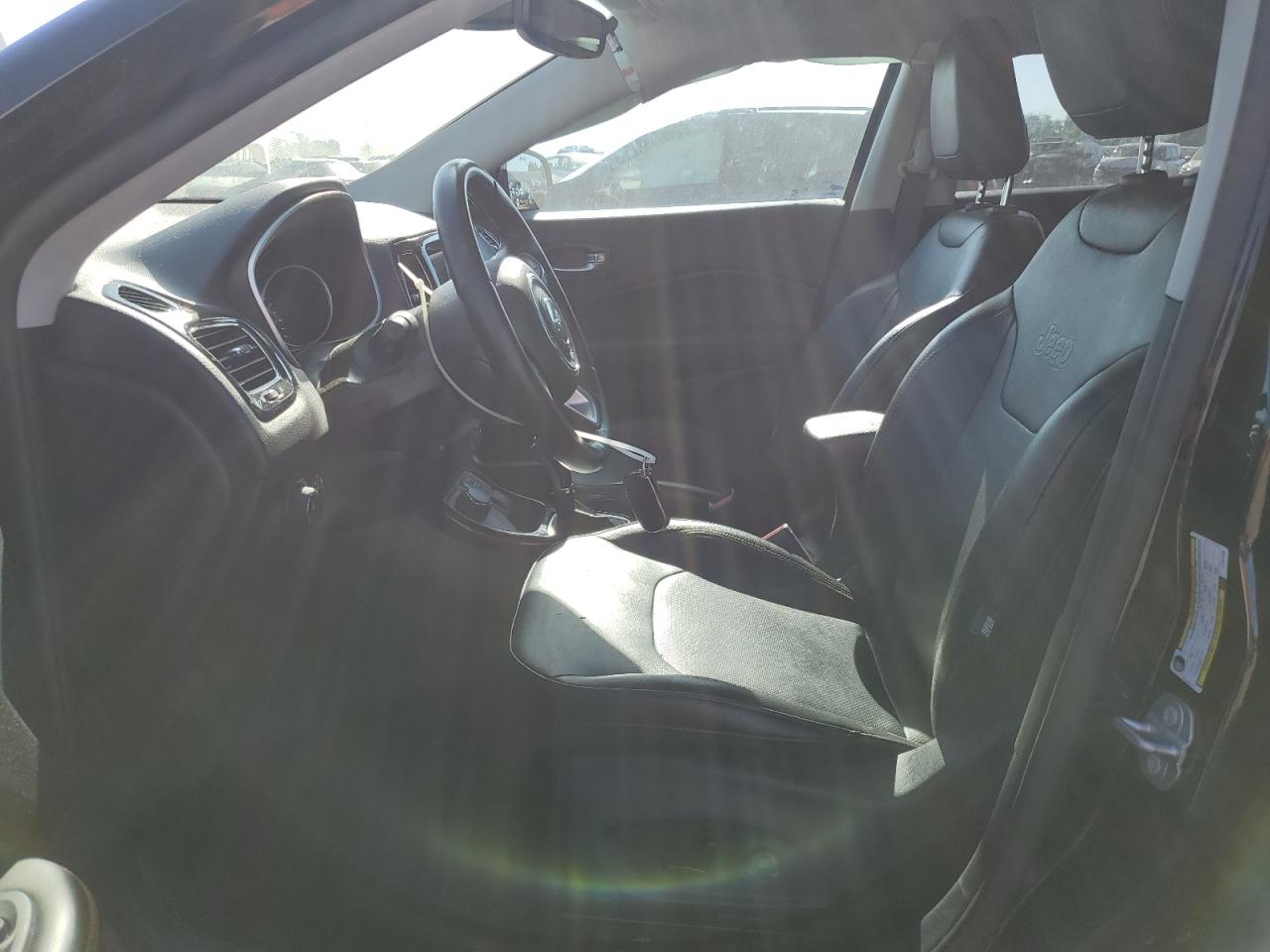 3C4NJDCB8LT167446 2020 Jeep Compass Limited