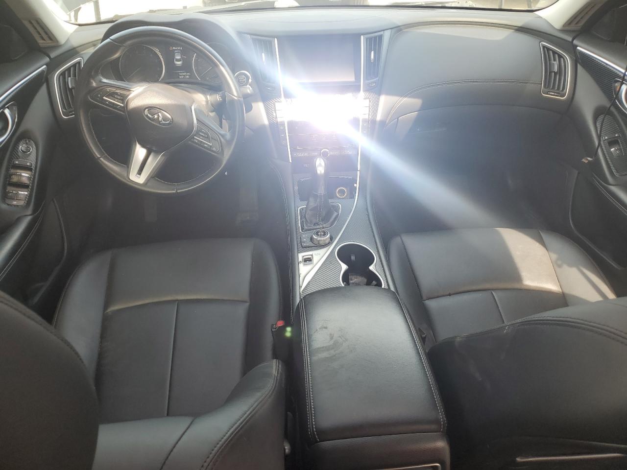 JN1EV7APXKM518062 2019 Infiniti Q50 Luxe