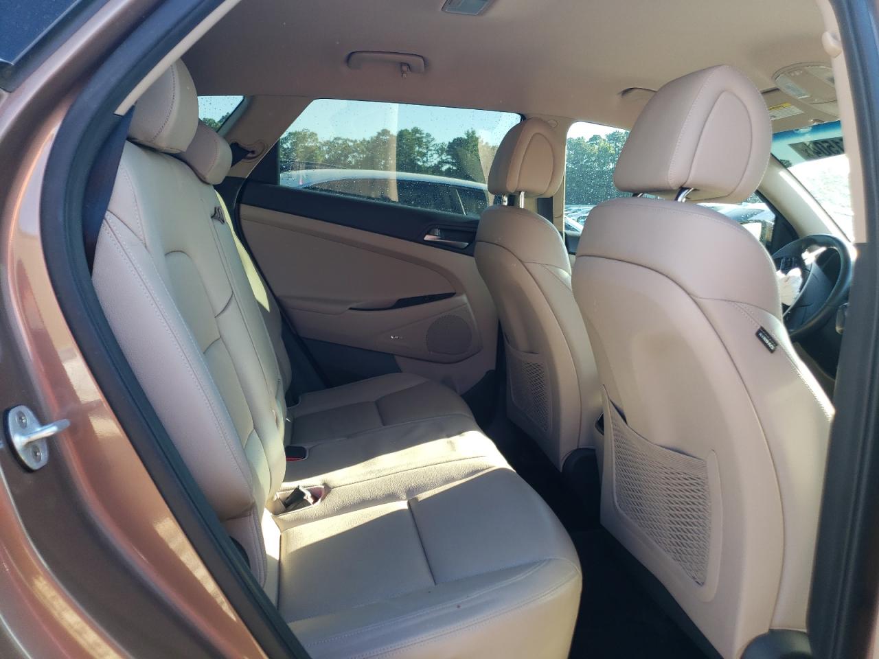 KM8J33A23HU324041 2017 Hyundai Tucson Limited