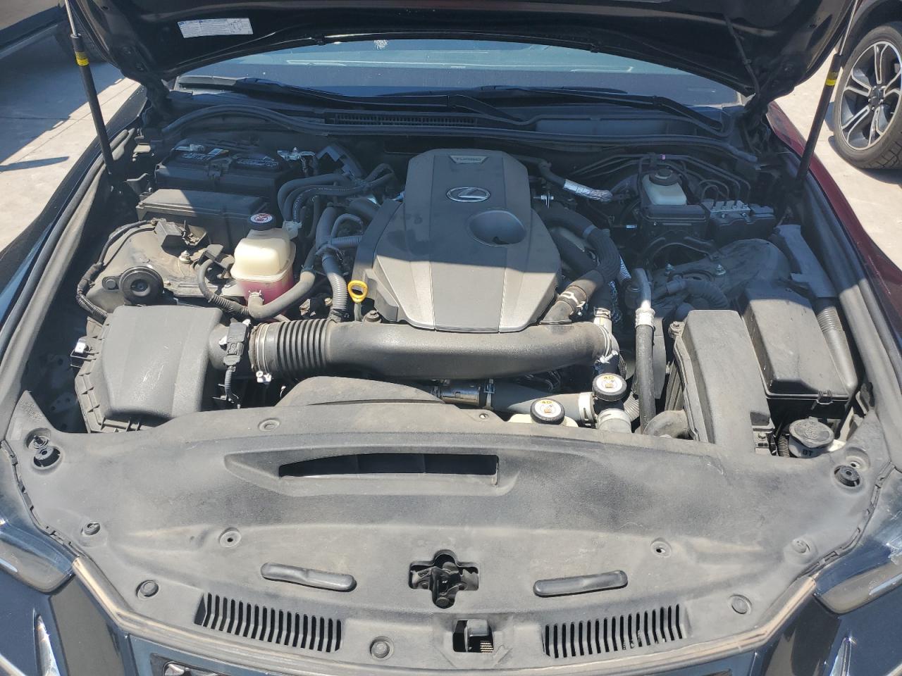 JTHBA1D26J5075750 2018 Lexus Is 300