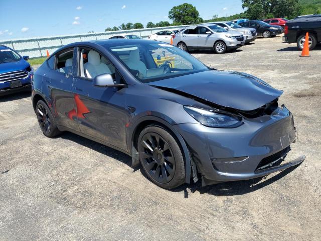 7SAYGDEE4PF625798 Tesla Model Y  4