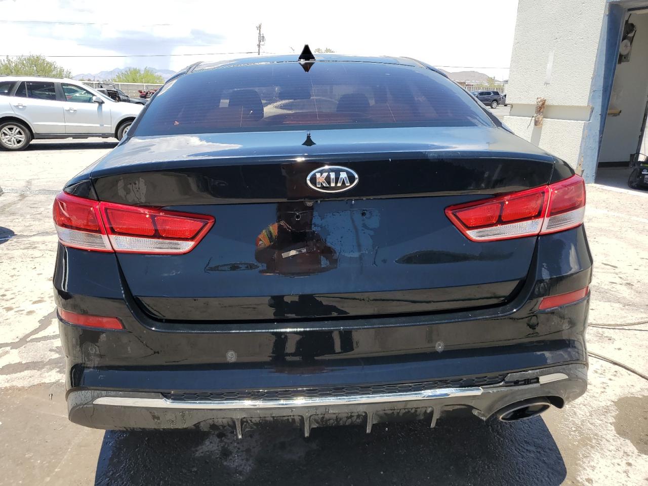 2019 Kia Optima Lx vin: 5XXGT4L3XKG275573