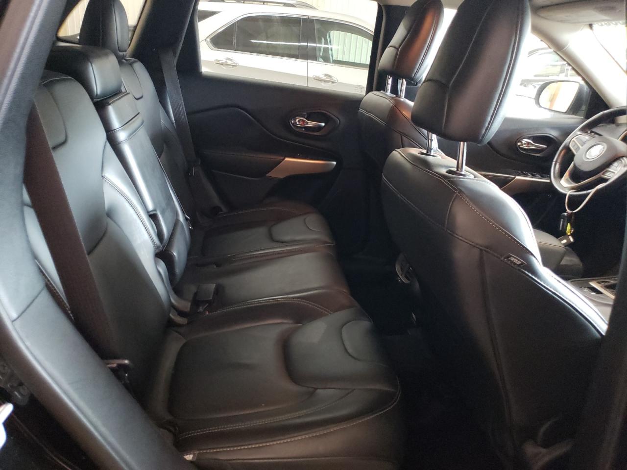 1C4PJMDX9JD534697 2018 Jeep Cherokee Limited