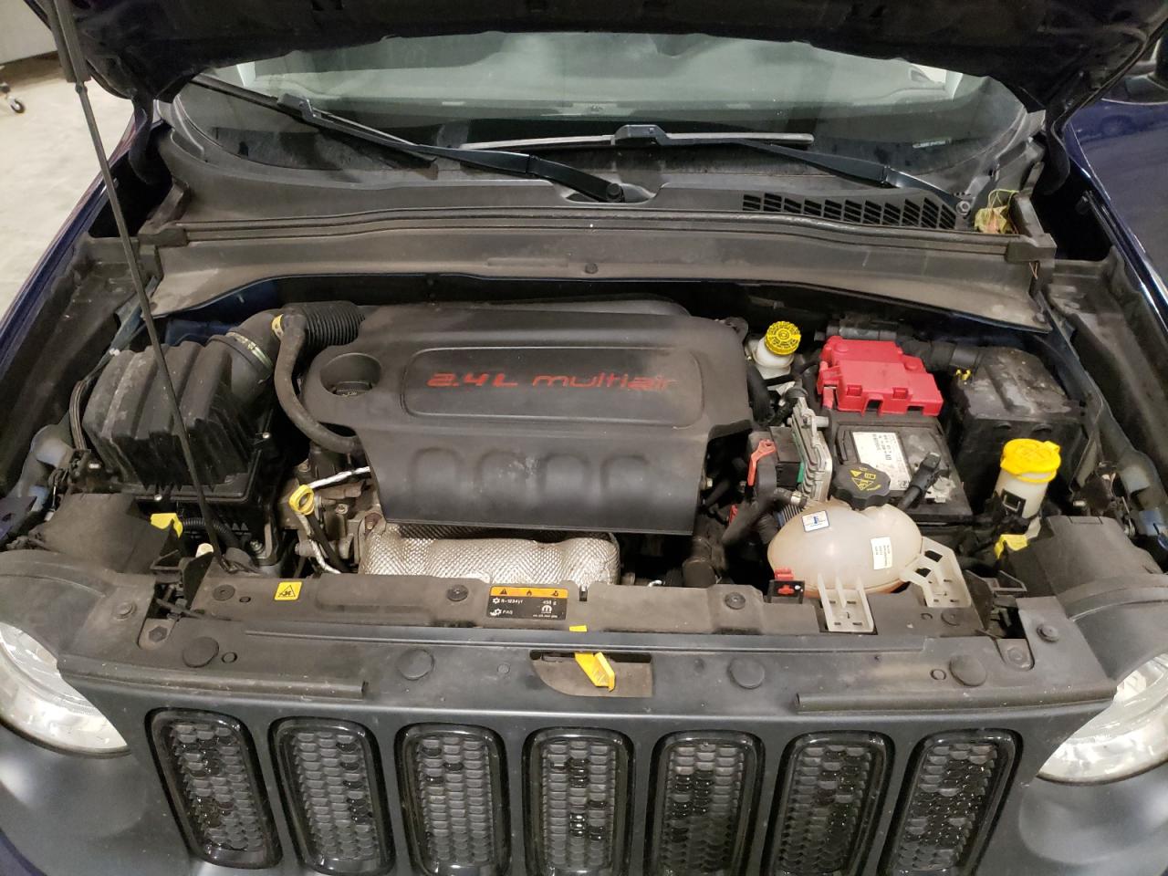 ZACCJBBB7JPH73984 2018 Jeep Renegade Latitude