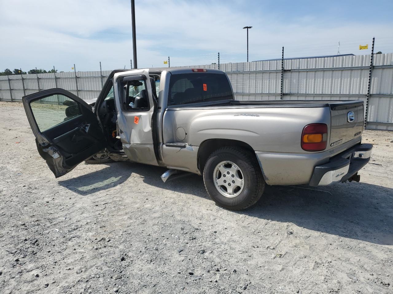 1GCEC19T82Z102502 2002 Chevrolet Silverado C1500