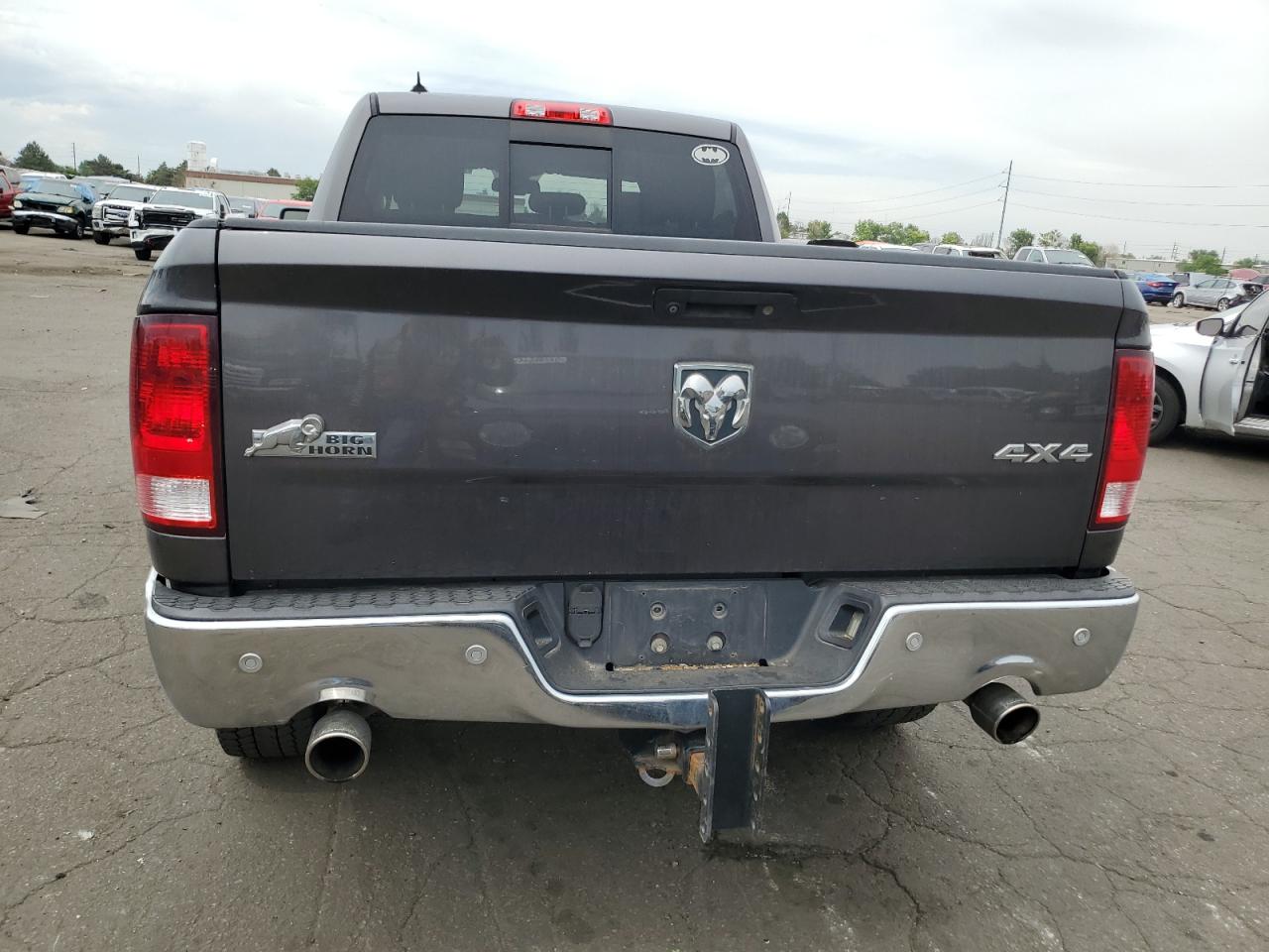 1C6RR7TT5ES443999 2014 Ram 1500 Slt