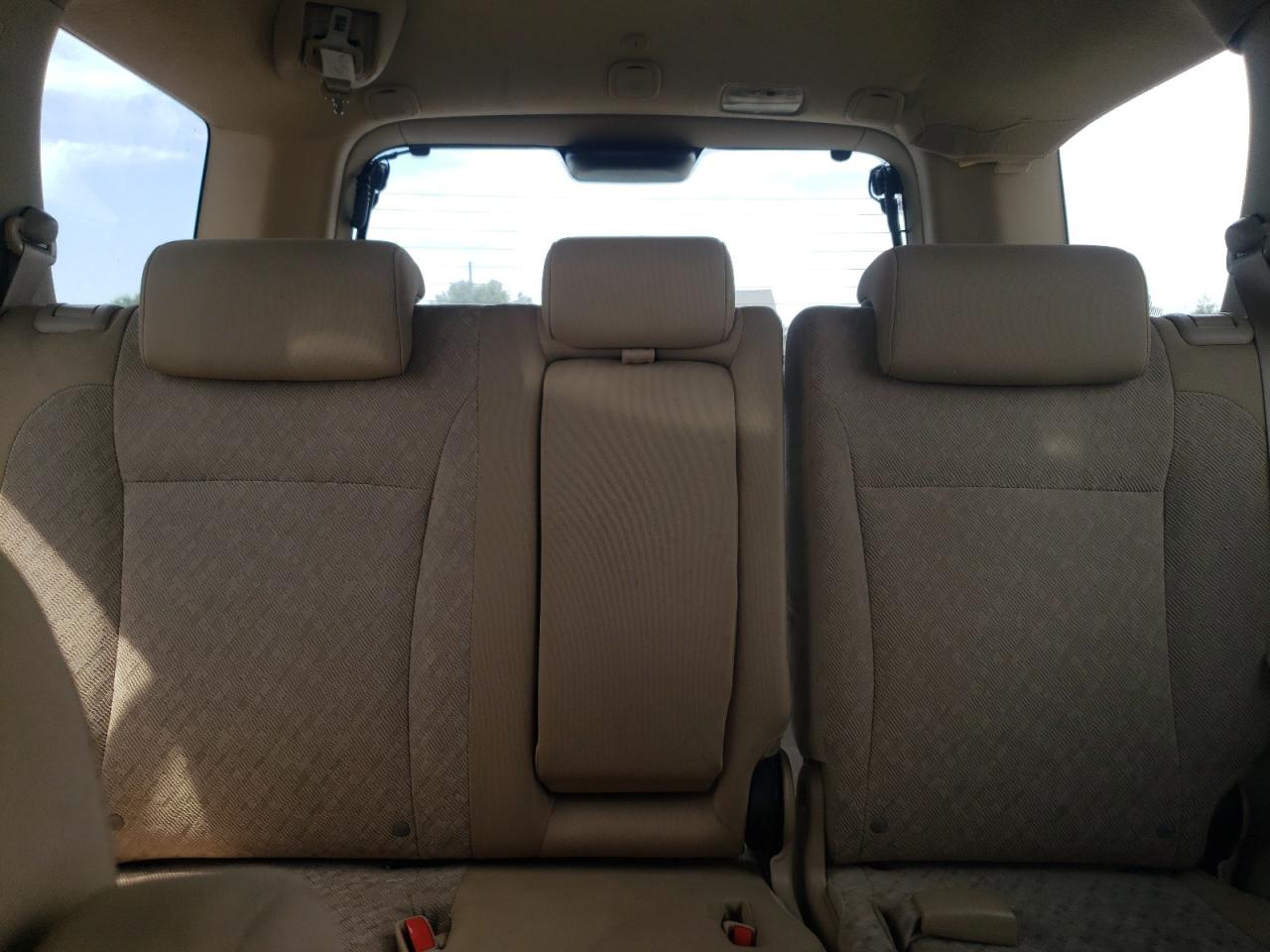 JHLRD78545C040157 2005 Honda Cr-V Lx