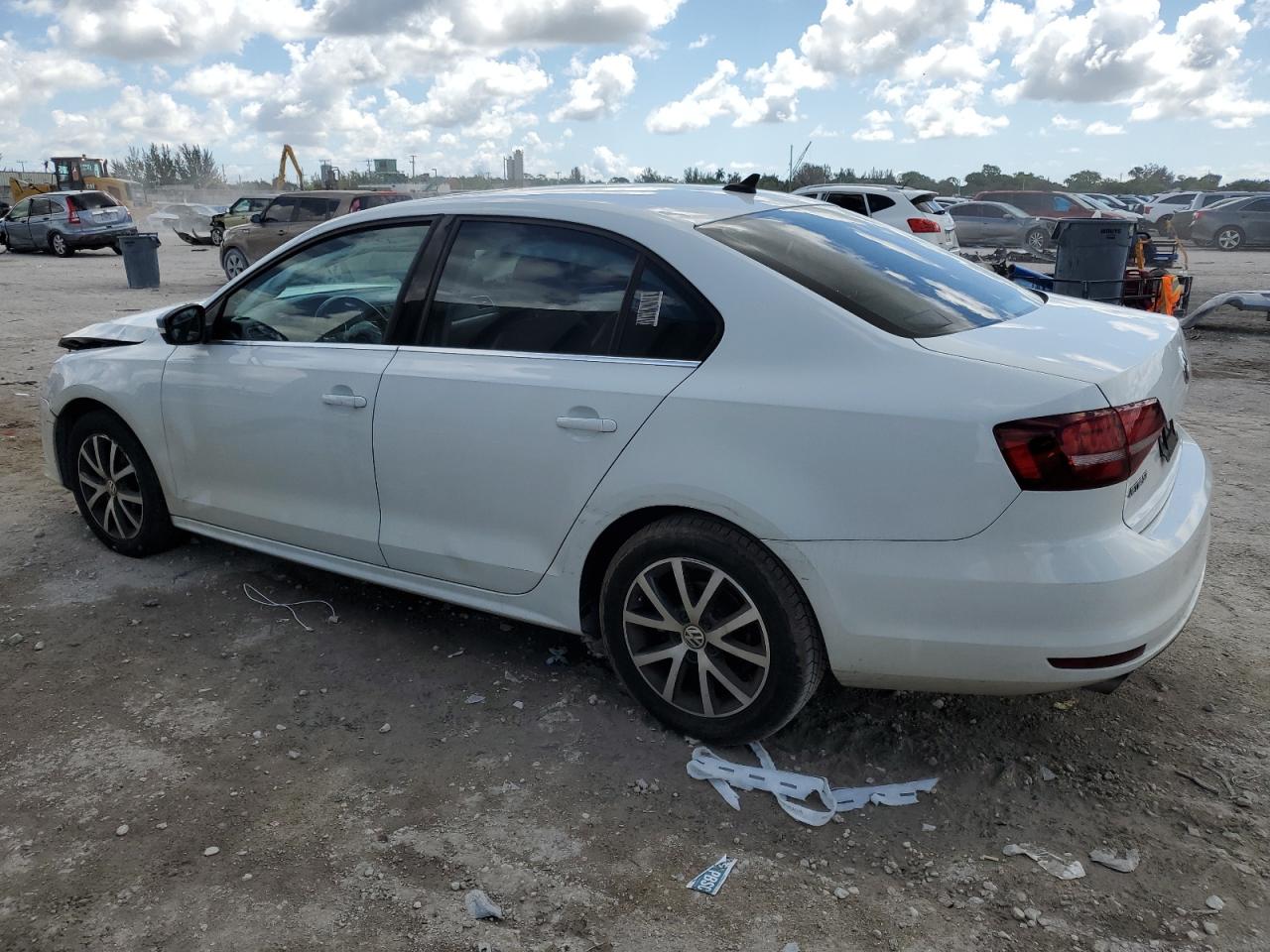 3VWDB7AJ6HM301700 2017 Volkswagen Jetta Se