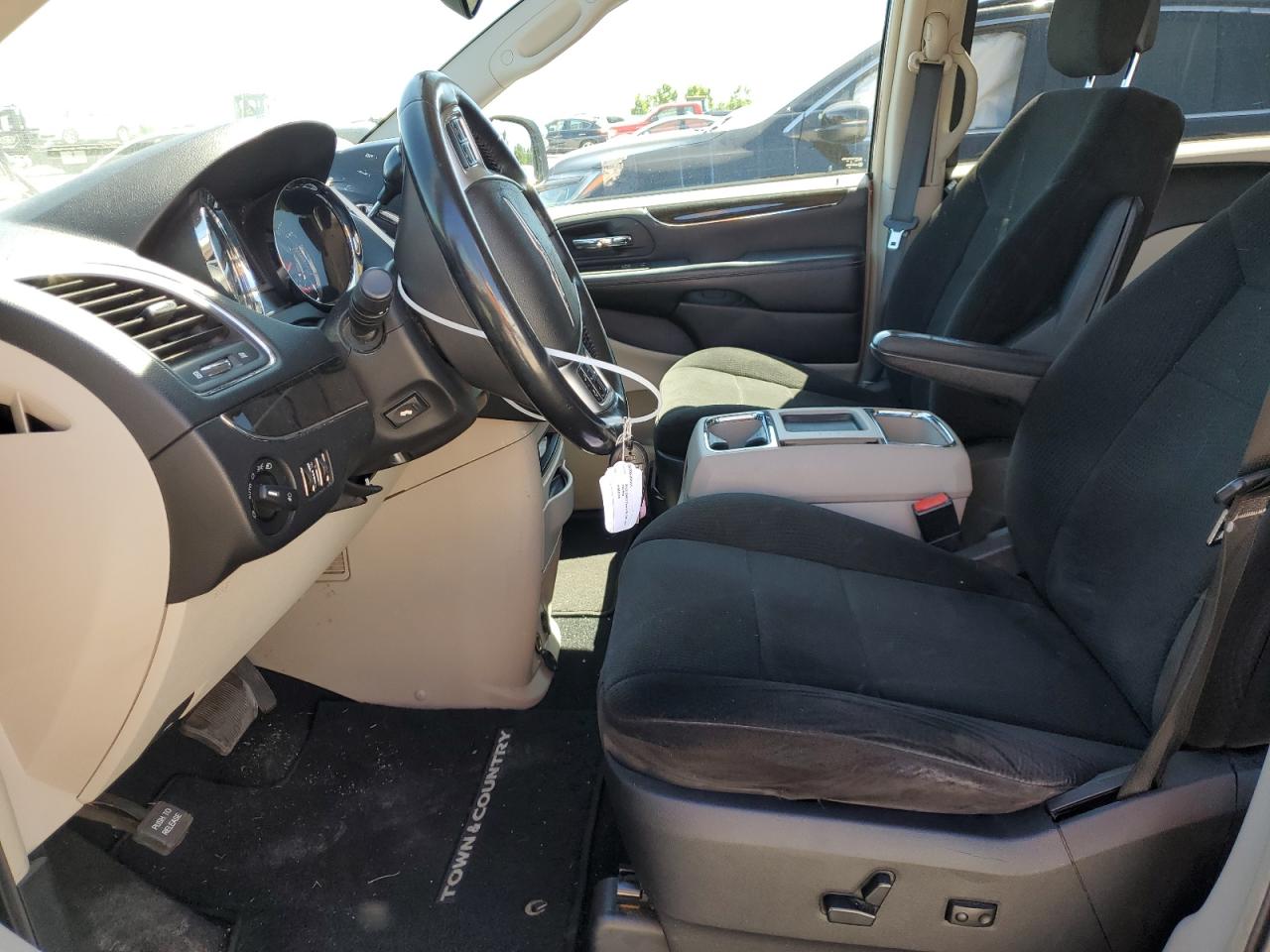 2C4RC1BG3CR119430 2012 Chrysler Town & Country Touring