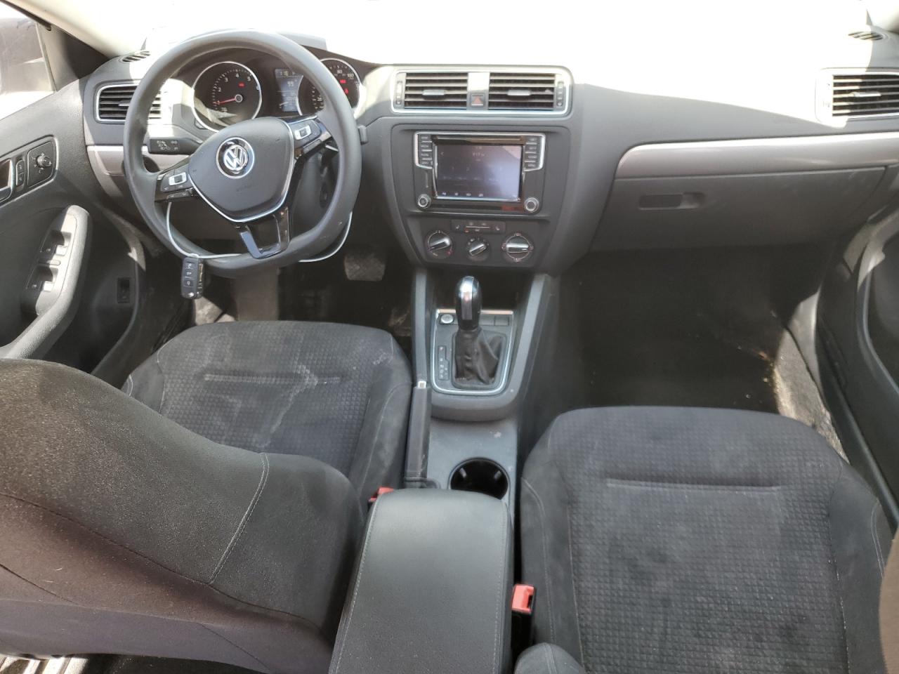 3VWD67AJ8GM401722 2016 Volkswagen Jetta Se