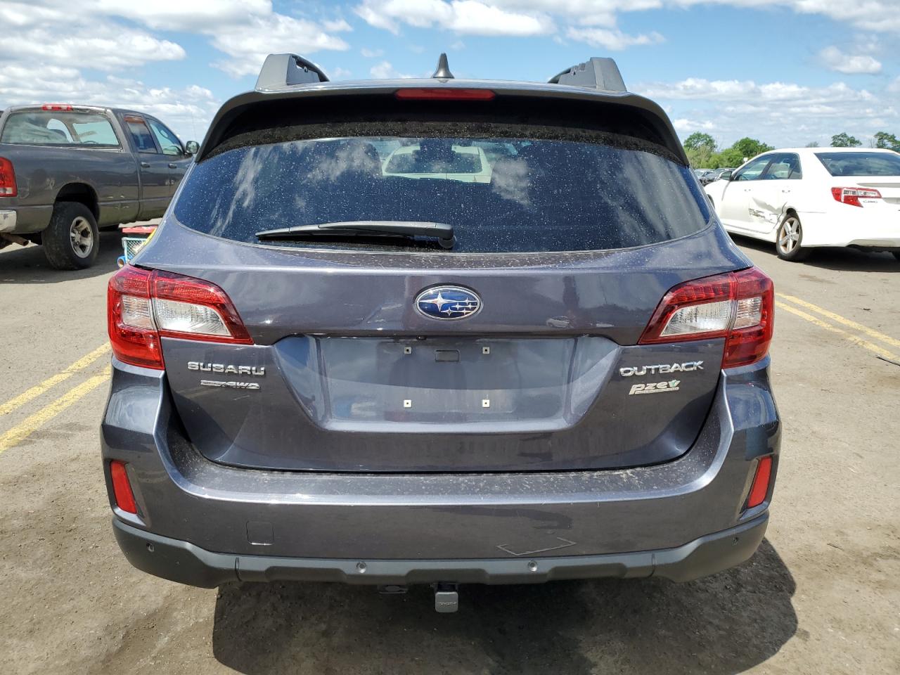 4S4BSANC7H3391245 2017 Subaru Outback 2.5I Limited