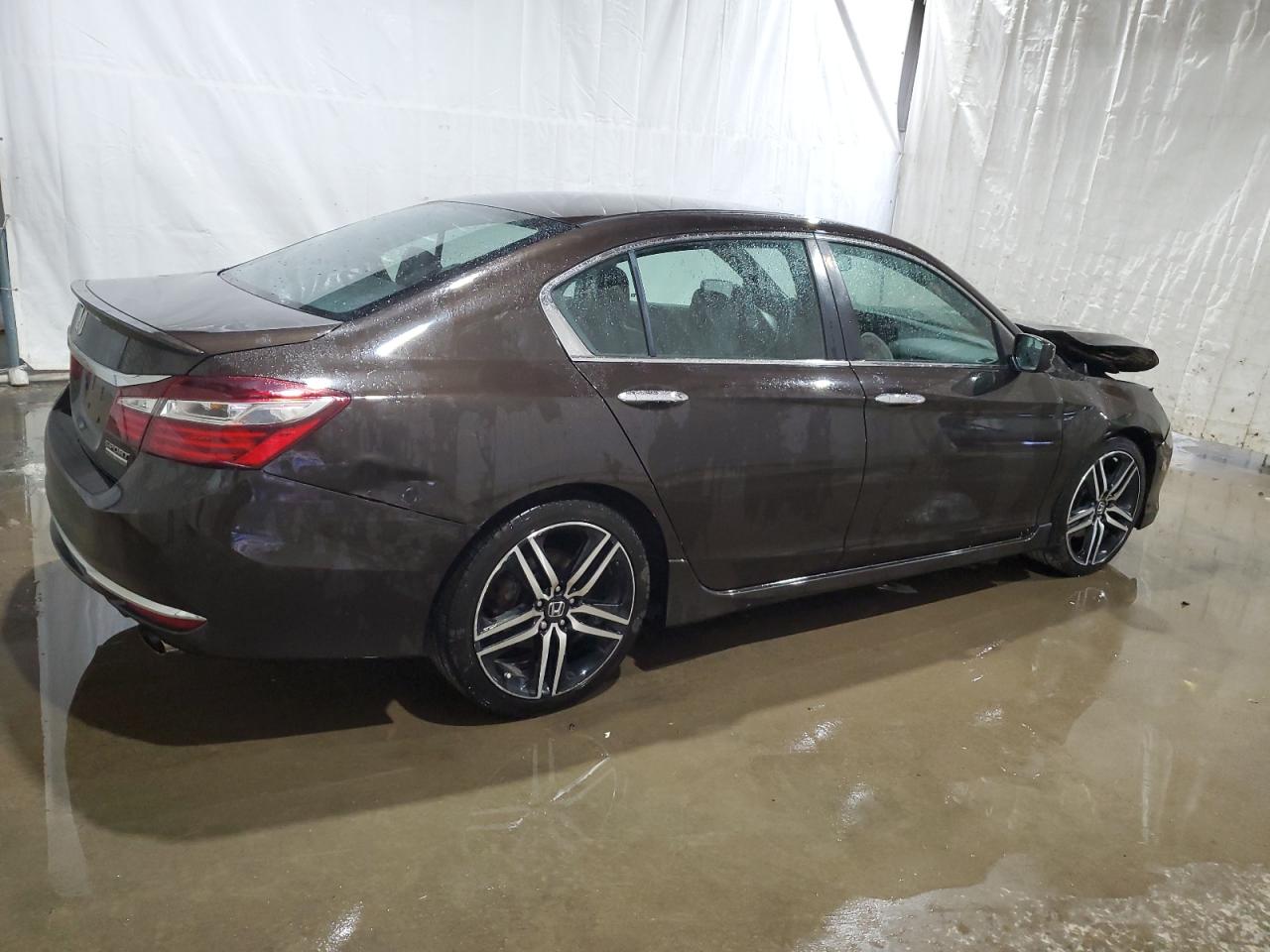 2017 Honda Accord Sport Special Edition vin: 1HGCR2F18HA065734