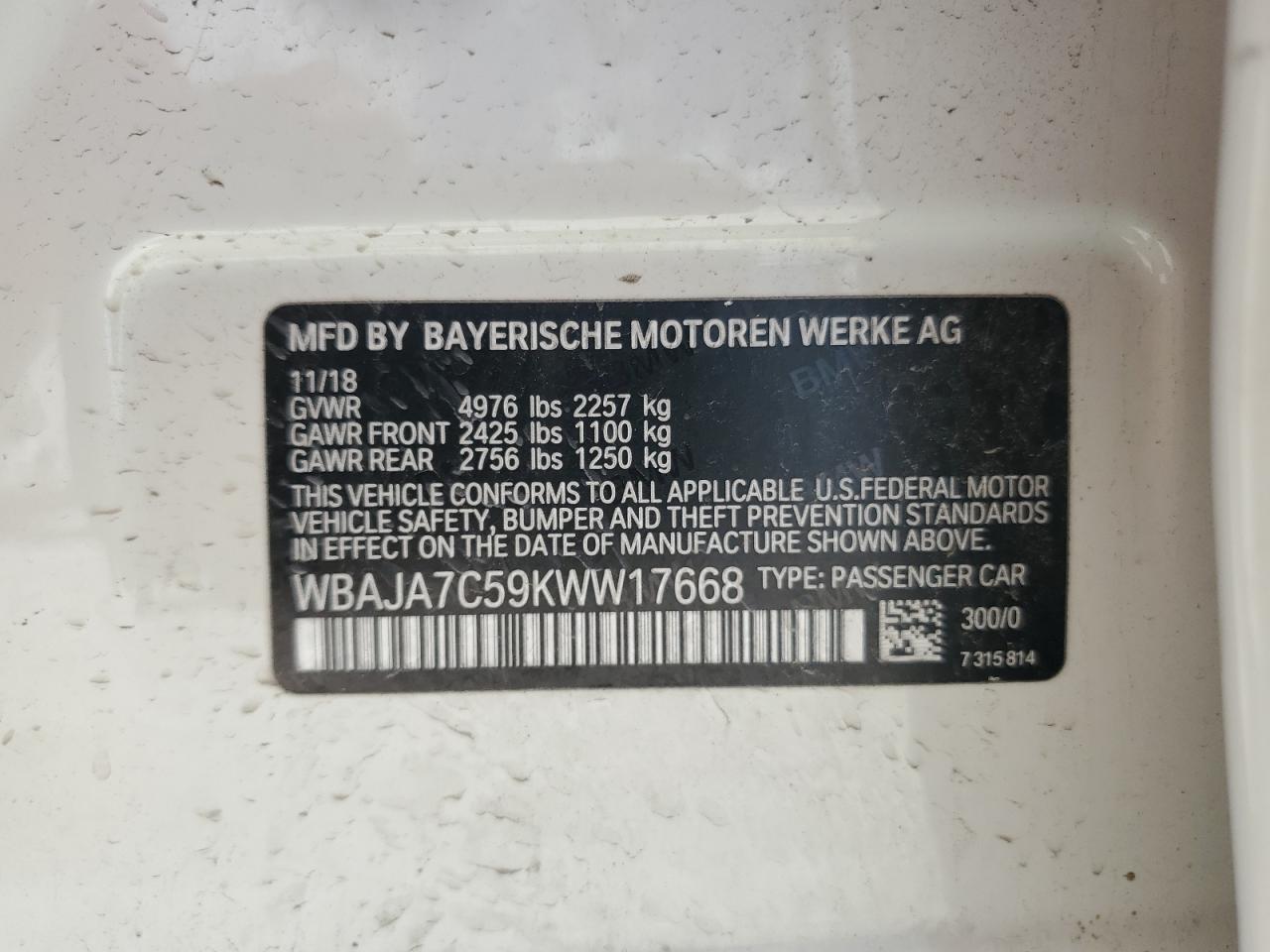 WBAJA7C59KWW17668 2019 BMW 530 Xi
