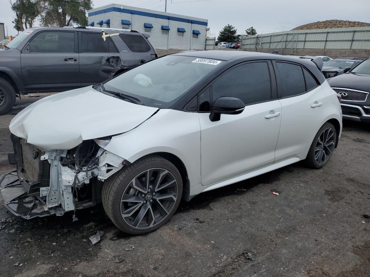 2022 Toyota Corolla Xse vin: JTNA4MBE2N3164151