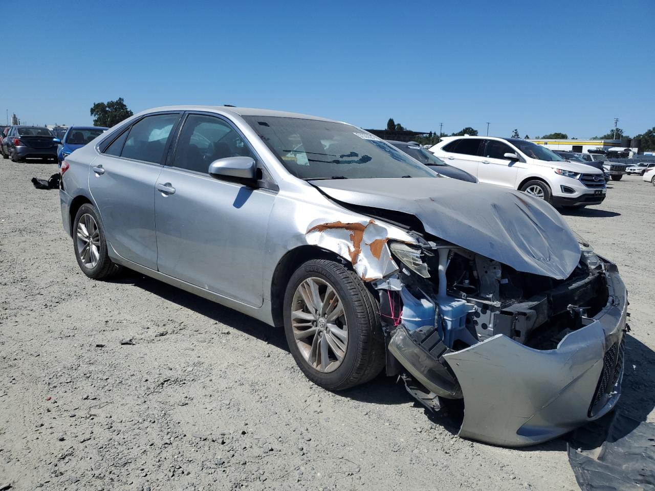 2016 Toyota Camry Le vin: 4T1BF1FK3GU124056