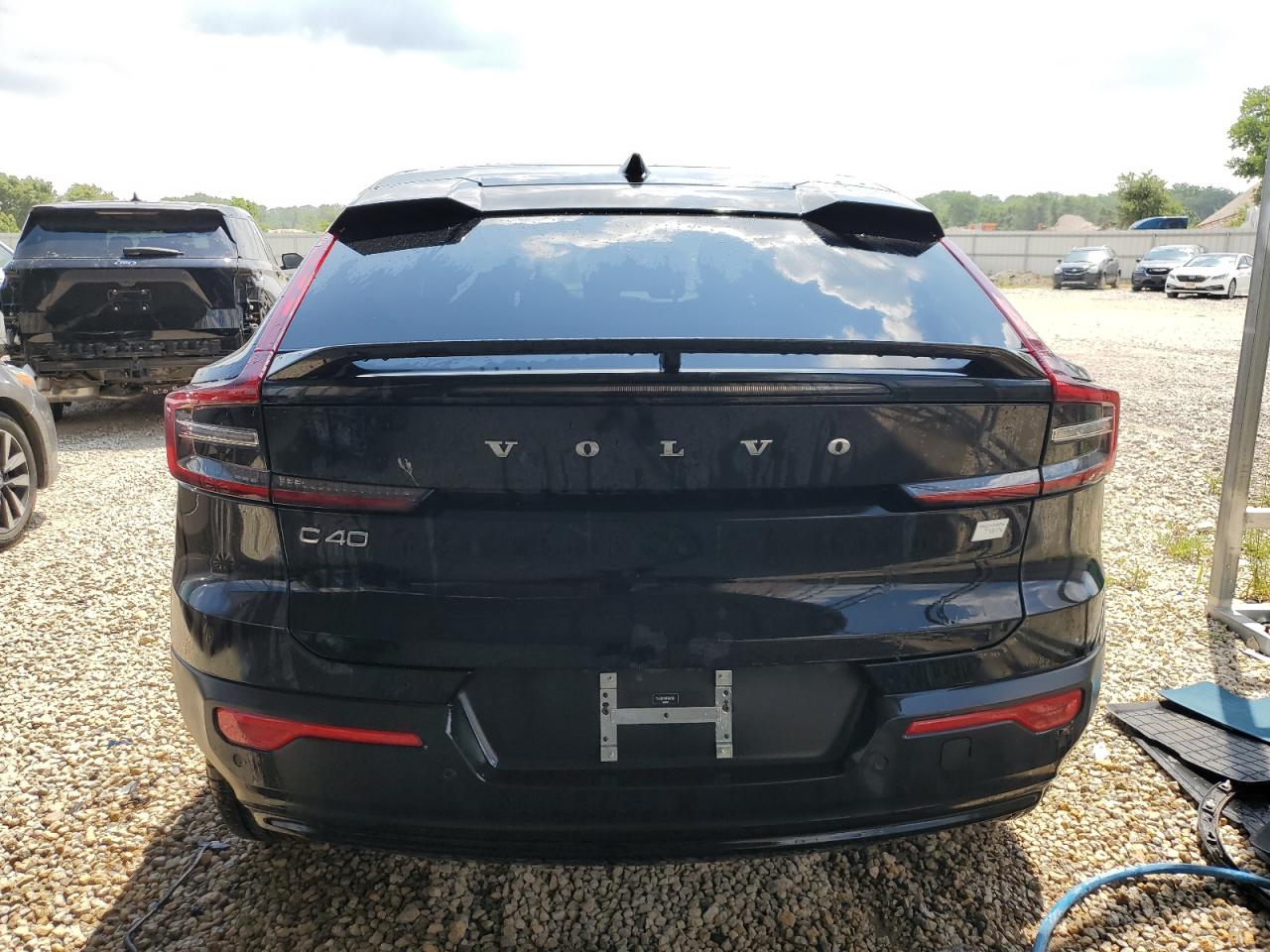 2023 Volvo C40 Recharge Ultimate vin: YV4ED3GM0P2061963