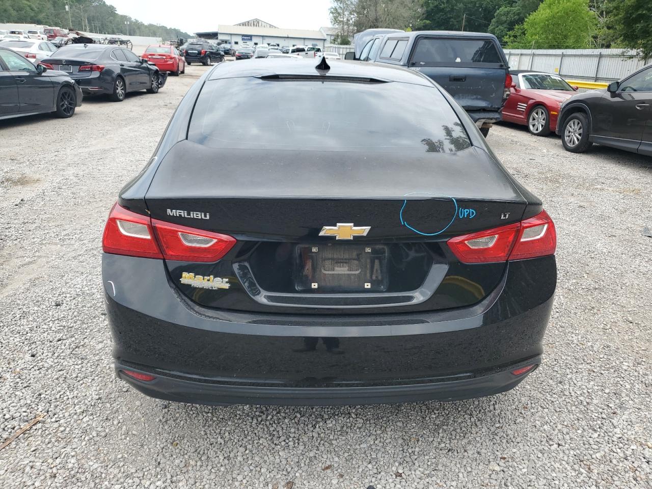 1G1ZD5ST0JF104950 2018 Chevrolet Malibu Lt