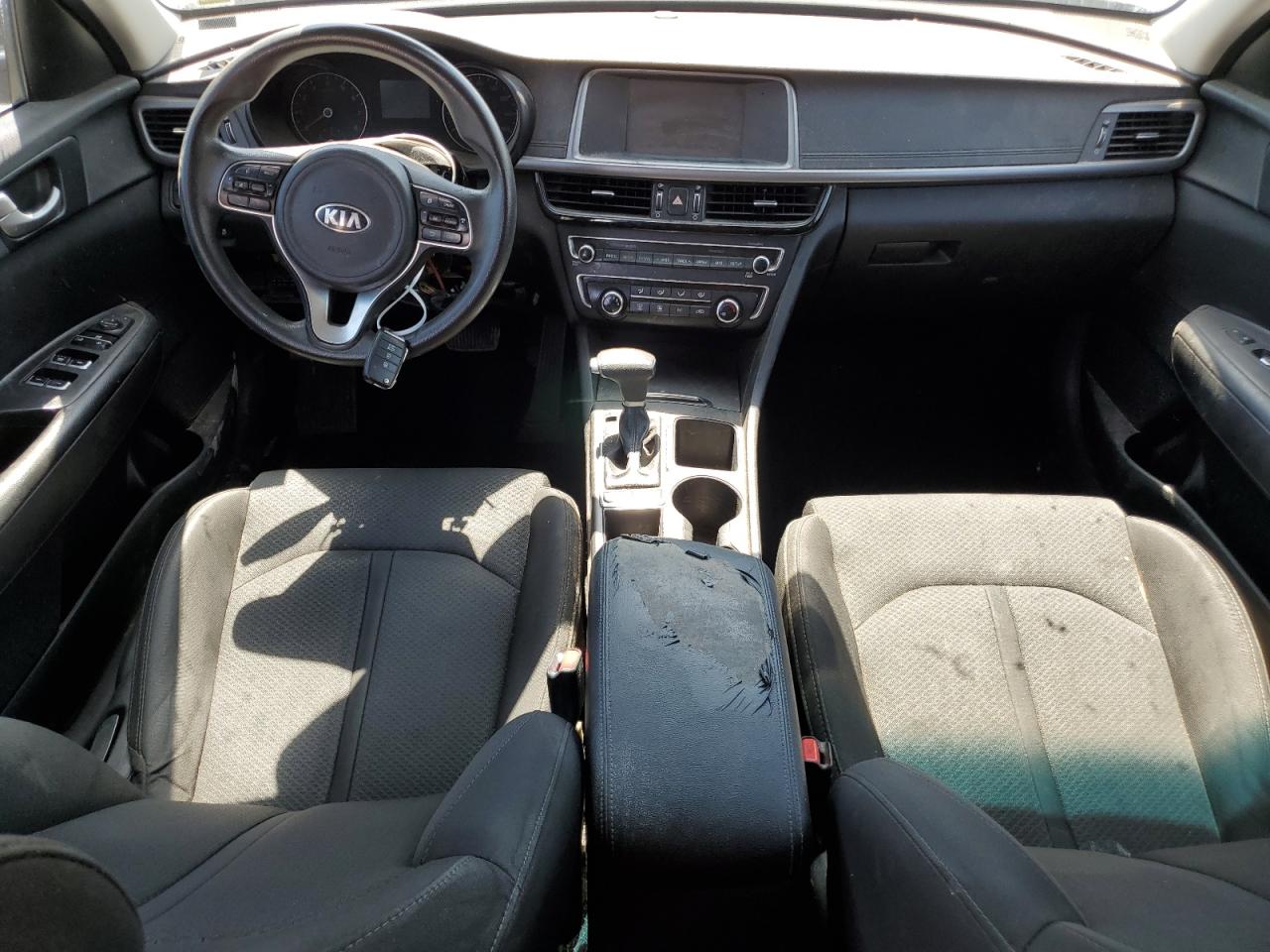 5XXGT4L36JG179518 2018 Kia Optima Lx