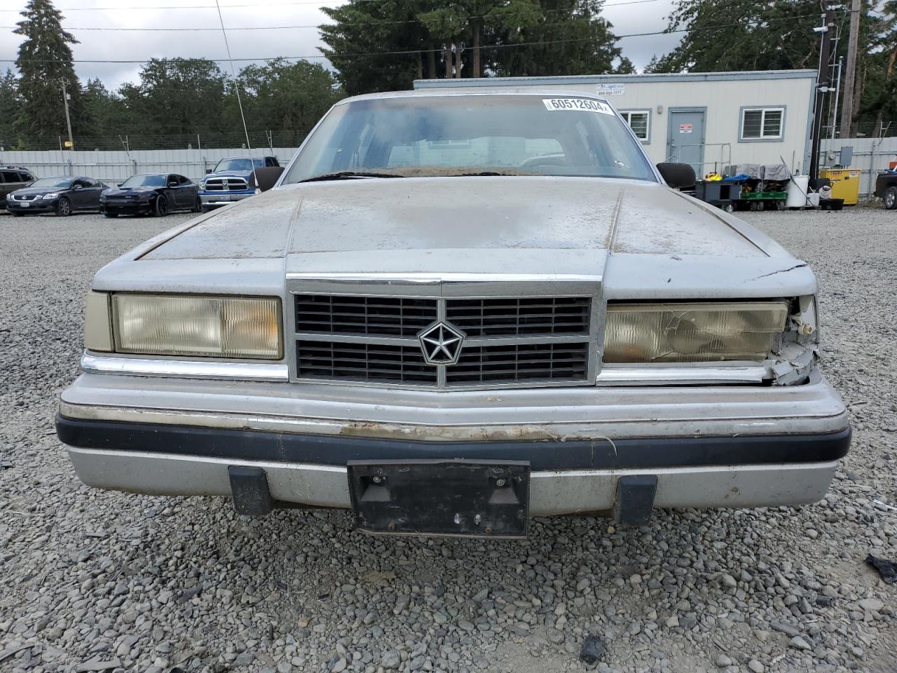 1B3BC4635KD561476 1989 Dodge Dynasty