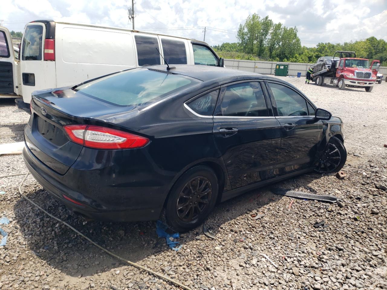 2016 Ford Fusion S vin: 3FA6P0G73GR159202