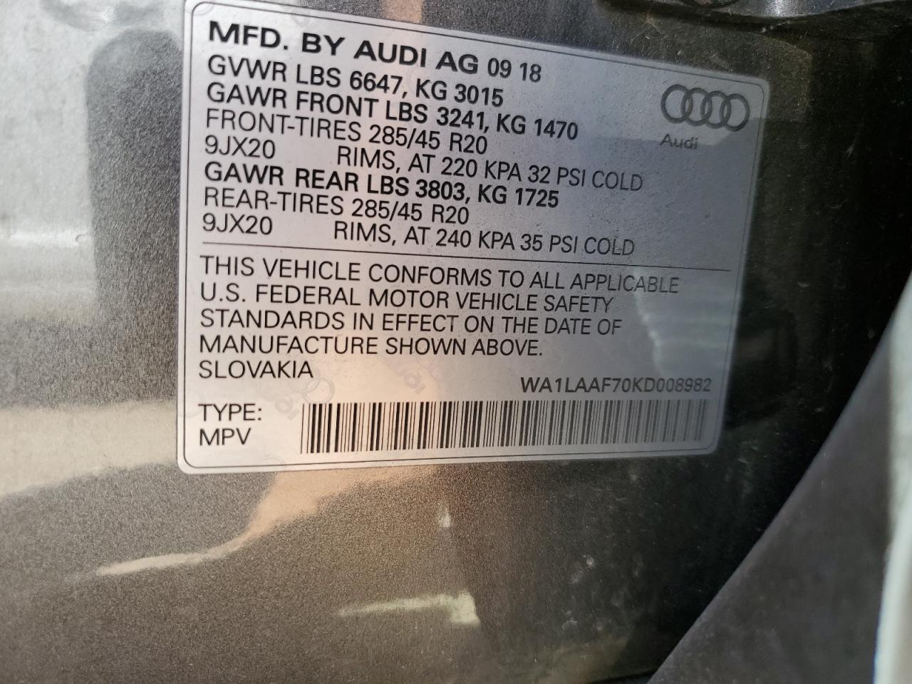 WA1LAAF70KD008982 2019 Audi Q7 Premium Plus