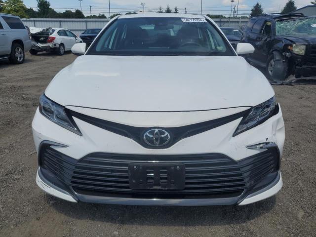 VIN 4T1C11BK5MU037182 2021 Toyota Camry, LE no.5