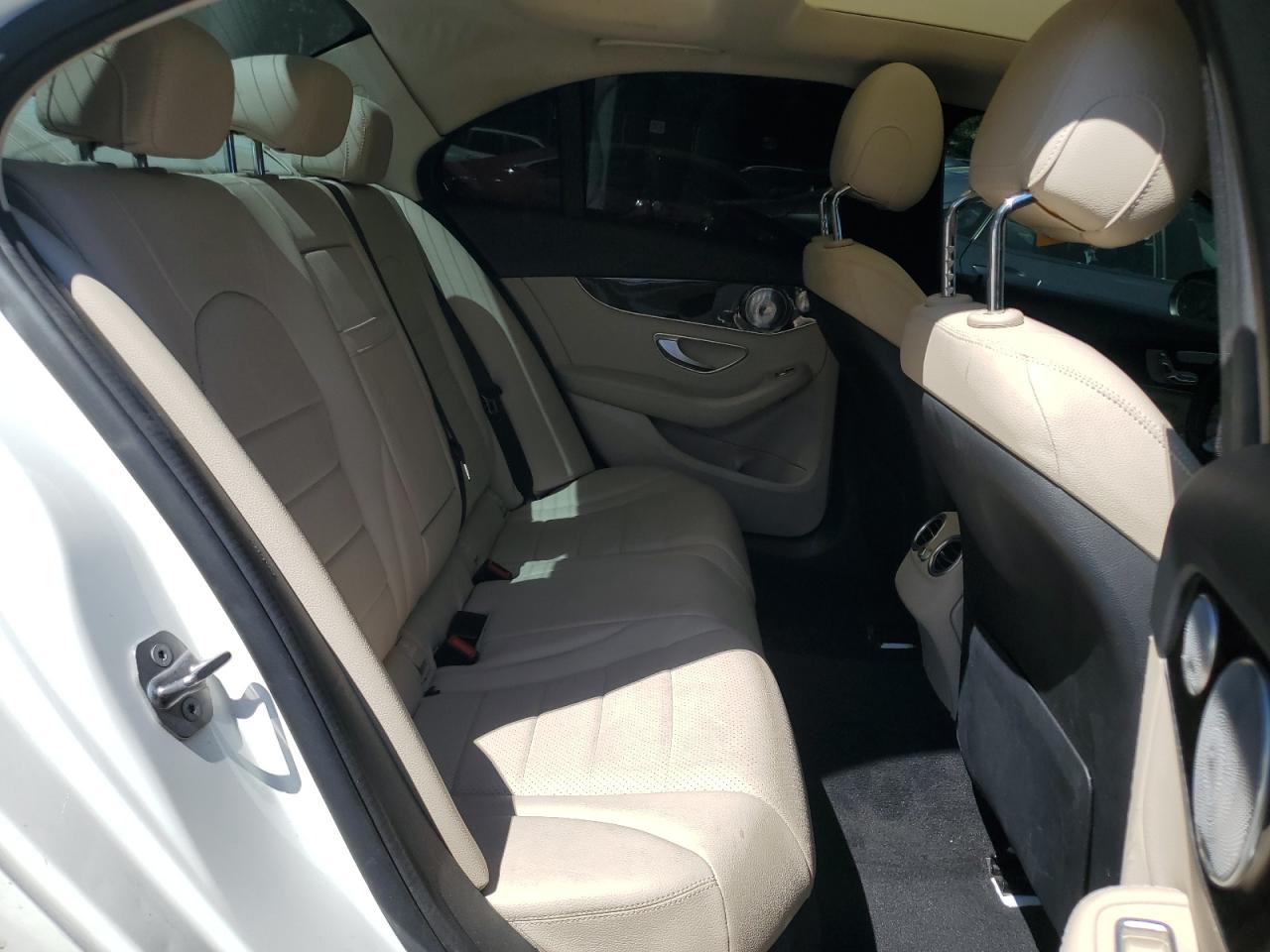 55SWF4KB6HU228532 2017 Mercedes-Benz C 300 4Matic