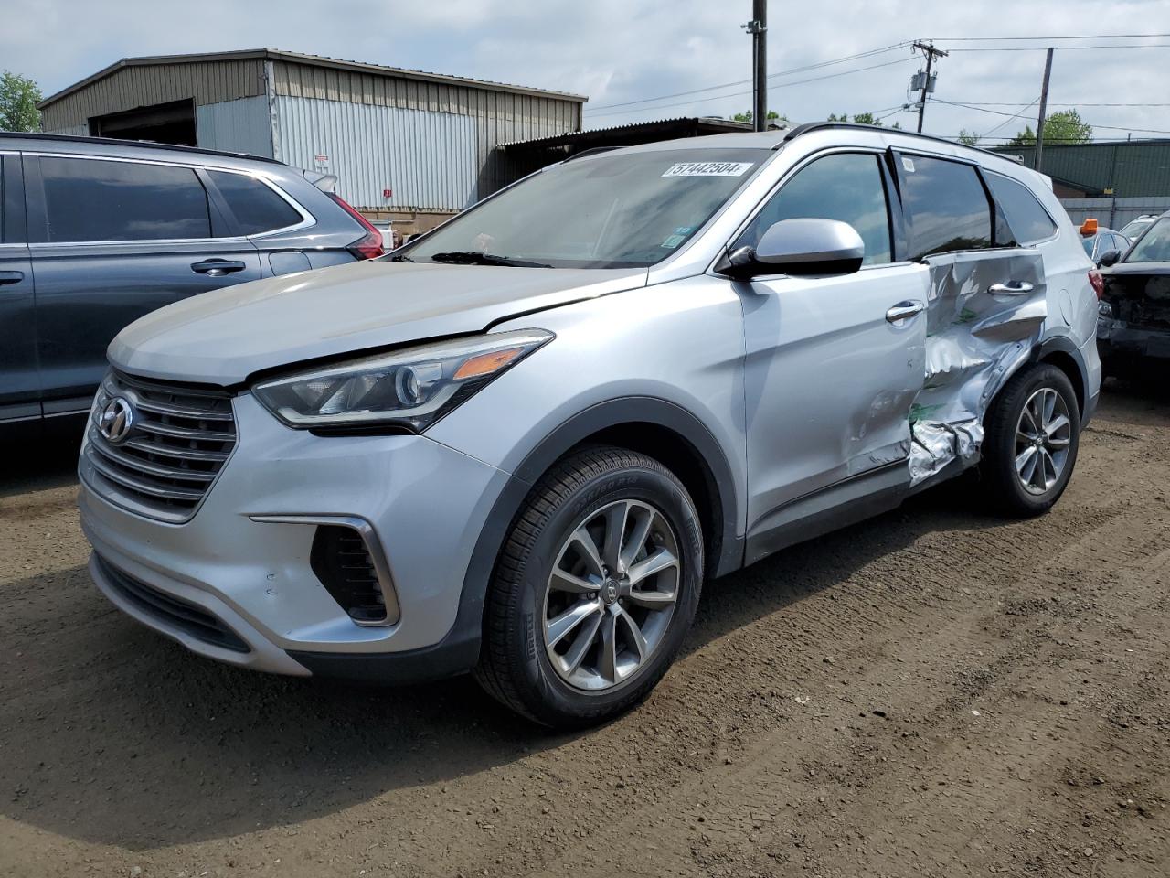 KM8SM4HF1HU175399 2017 Hyundai Santa Fe Se