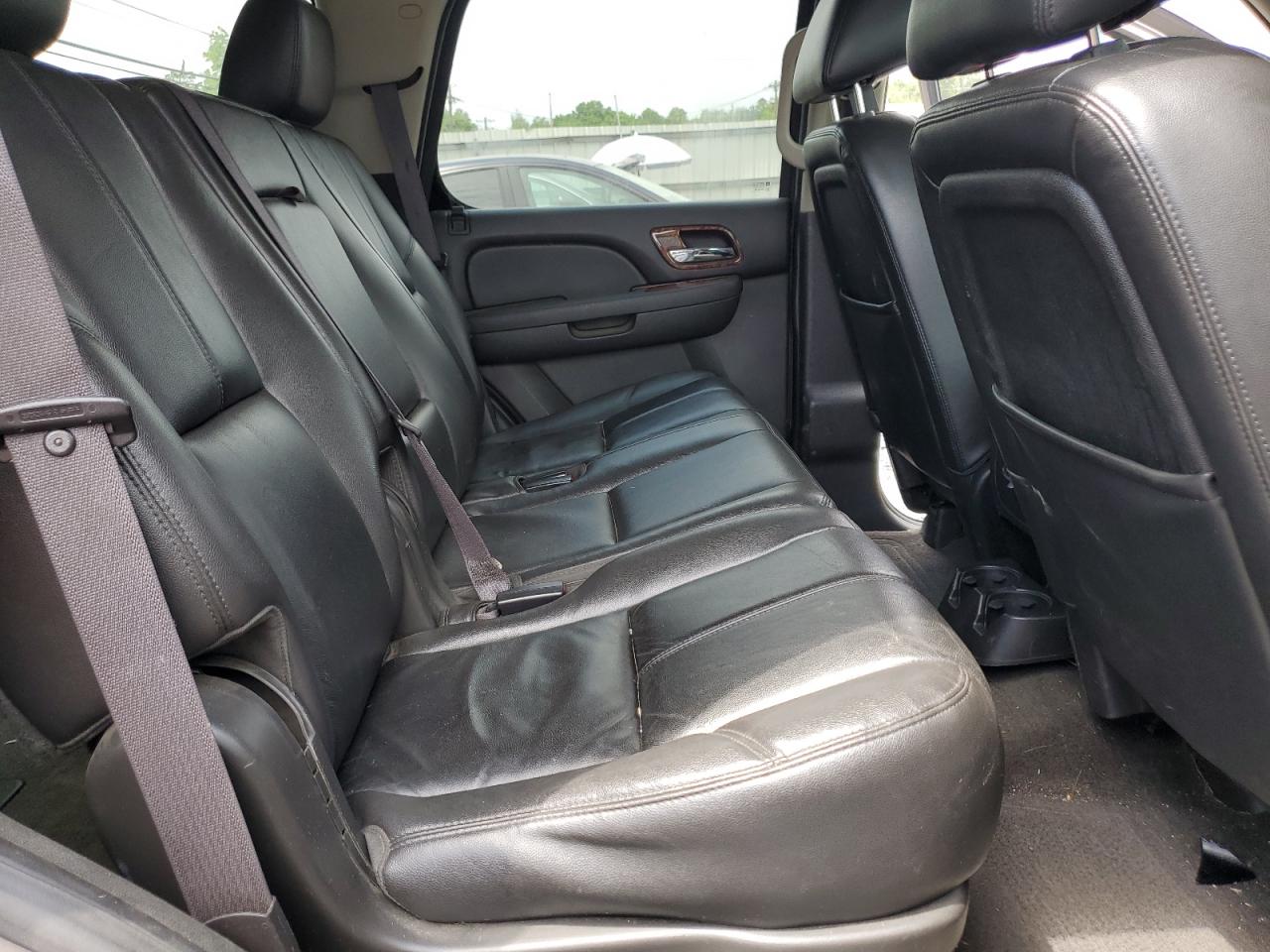 1GNSKBE09DR154402 2013 Chevrolet Tahoe K1500 Lt