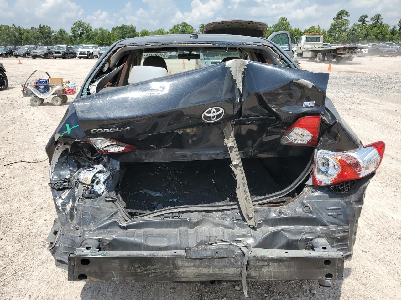 1NXBU4EE5AZ352912 2010 Toyota Corolla Base