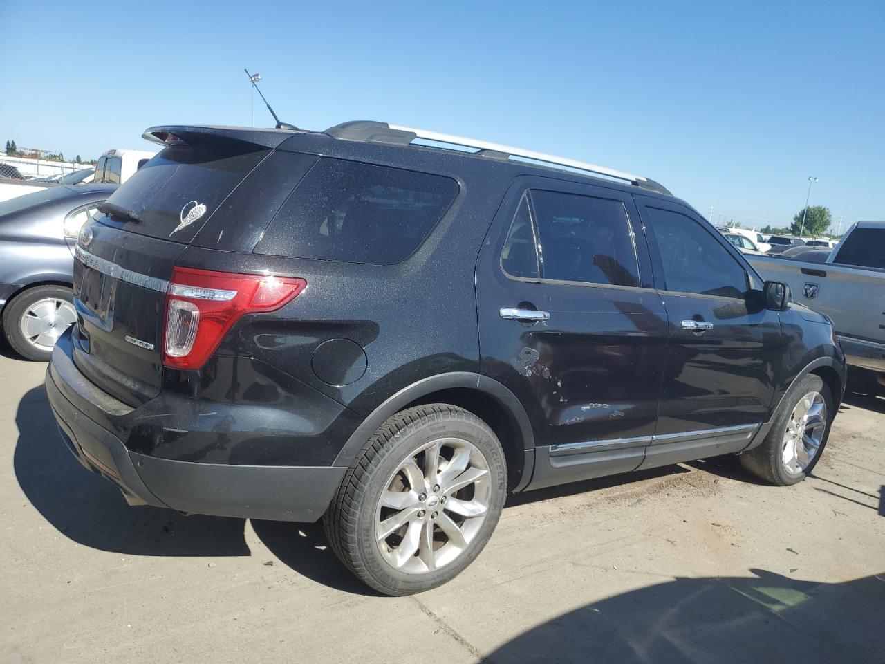 2015 Ford Explorer Xlt vin: 1FM5K7D85FGB09400