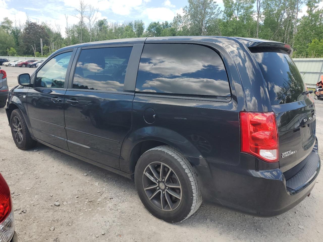 2C4RDGBG0ER450825 2014 Dodge Grand Caravan Se