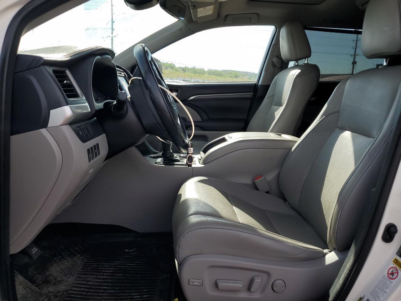 5TDDZRFHXHS363553 2017 Toyota Highlander Limited