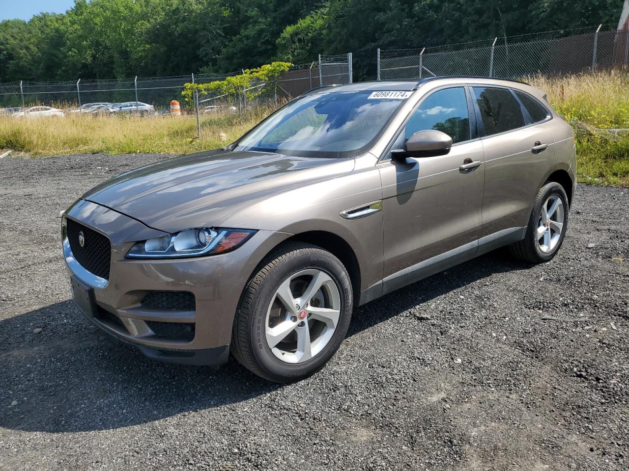 SADCJ2BVXHA883890 2017 Jaguar F-Pace Premium