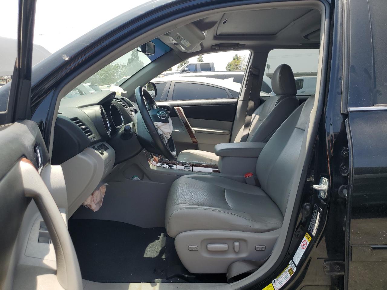 5TDDK3EH3CS166896 2012 Toyota Highlander Limited