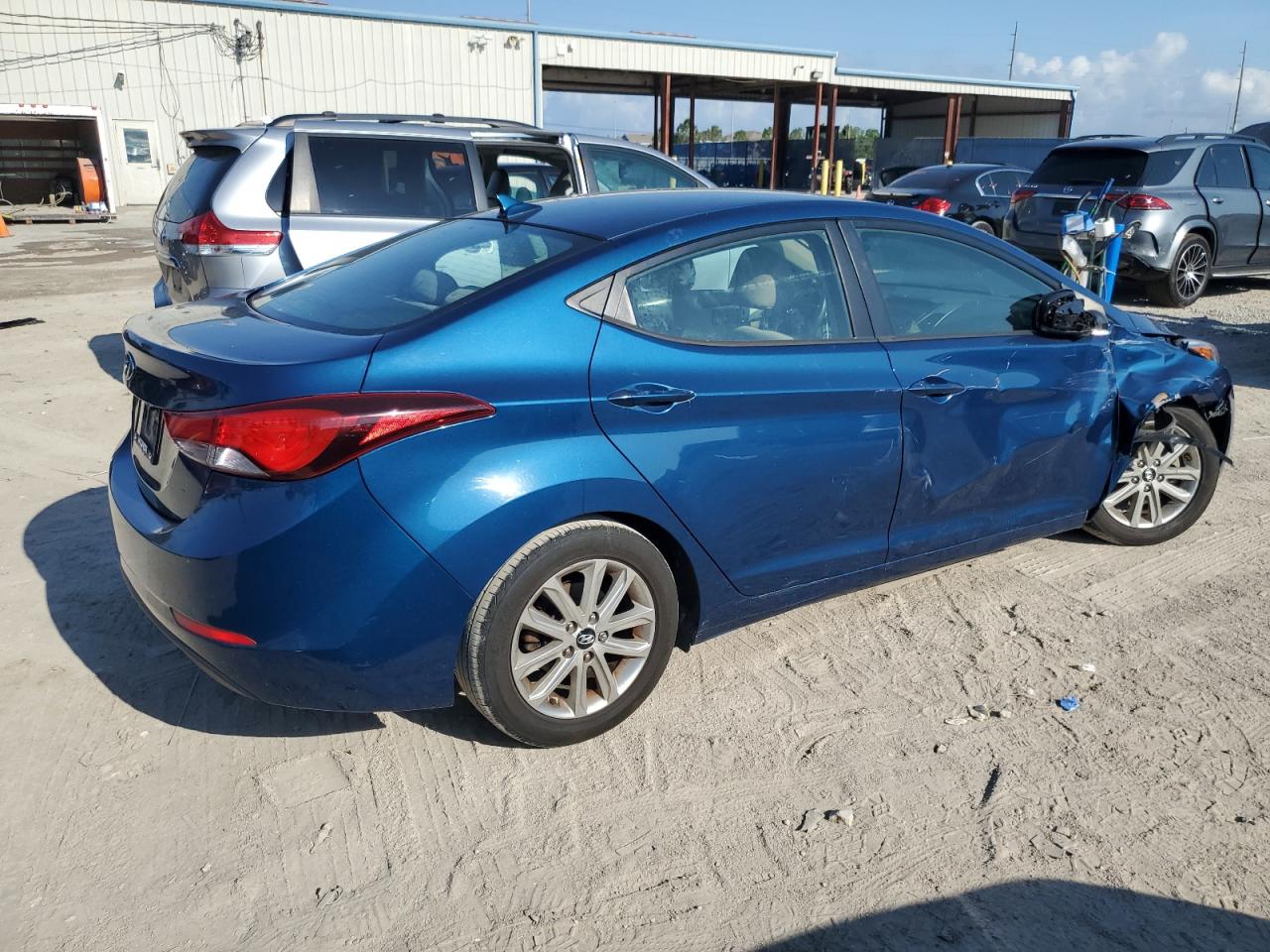 KMHDH4AE7EU138223 2014 Hyundai Elantra Se