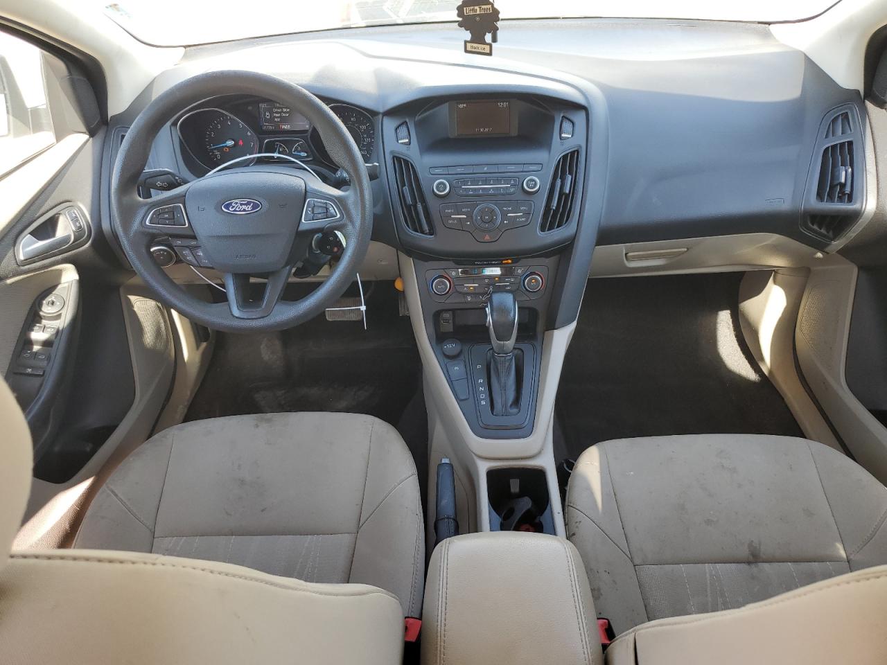 1FADP3FE5JL238417 2018 Ford Focus Se