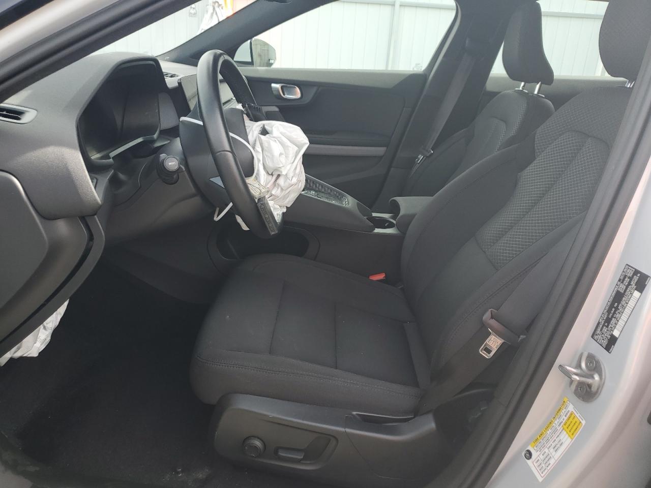 YSMED3KA6PL133277 2023 Polestar 2