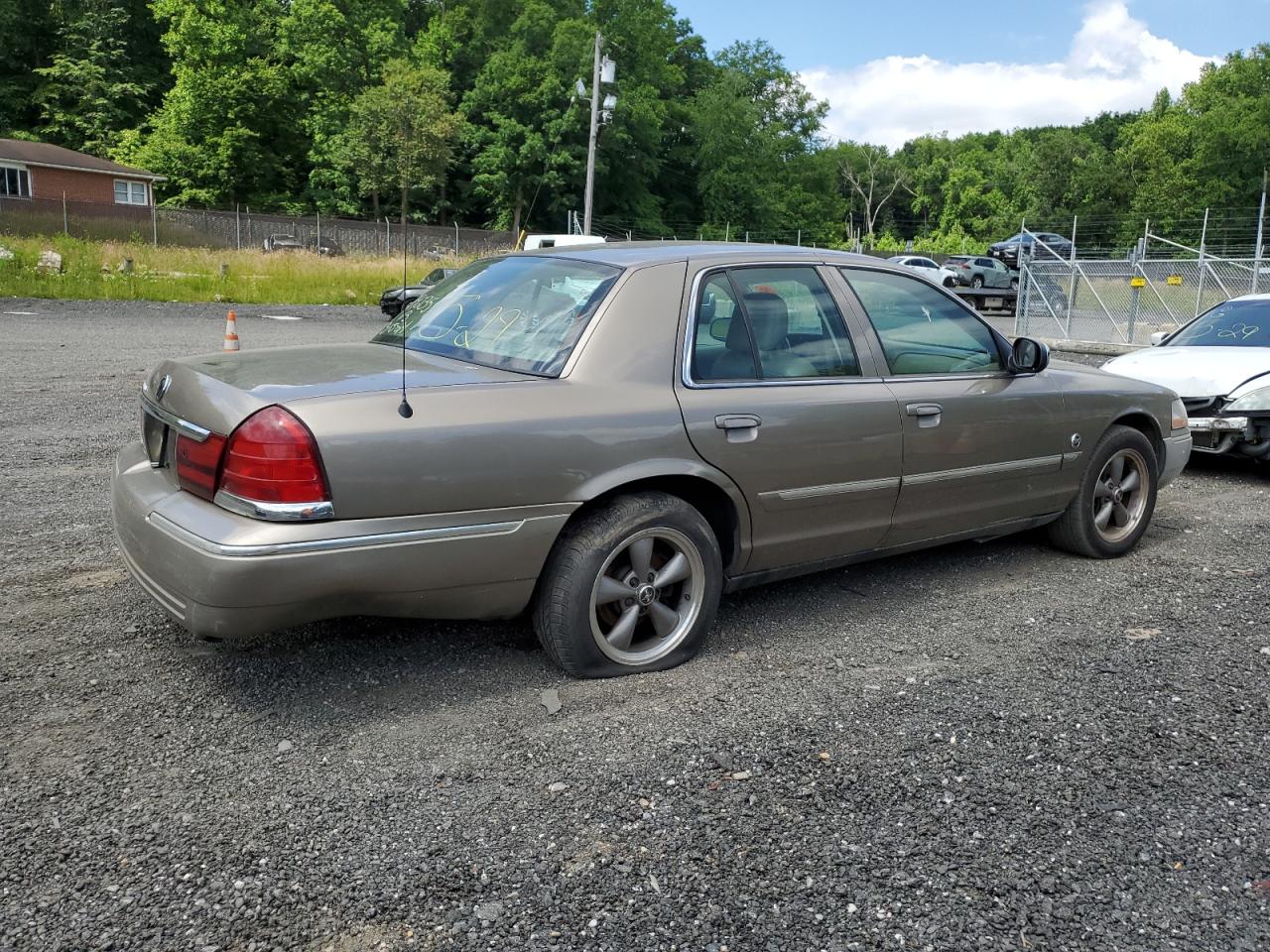 2MEFM75W25X655594 2005 Mercury Grand Marquis Ls