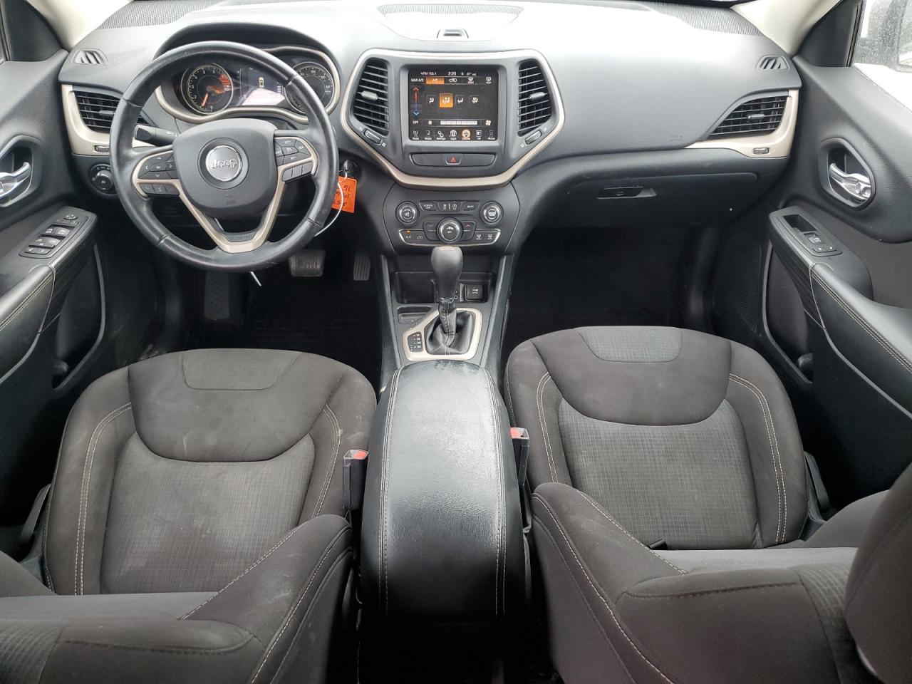 1C4PJLCSXGW352097 2016 Jeep Cherokee Latitude