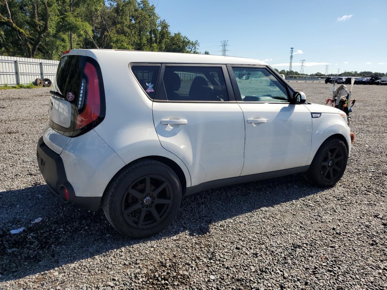 2015 Kia Soul + vin: KNDJP3A51F7116335