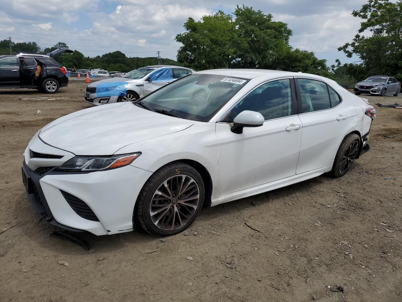 4T1B11HK1KU688745 2019 Toyota Camry L